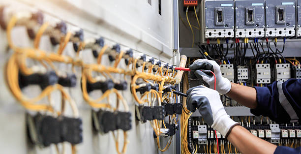 Professional Electrician technician working in Meriden, CT